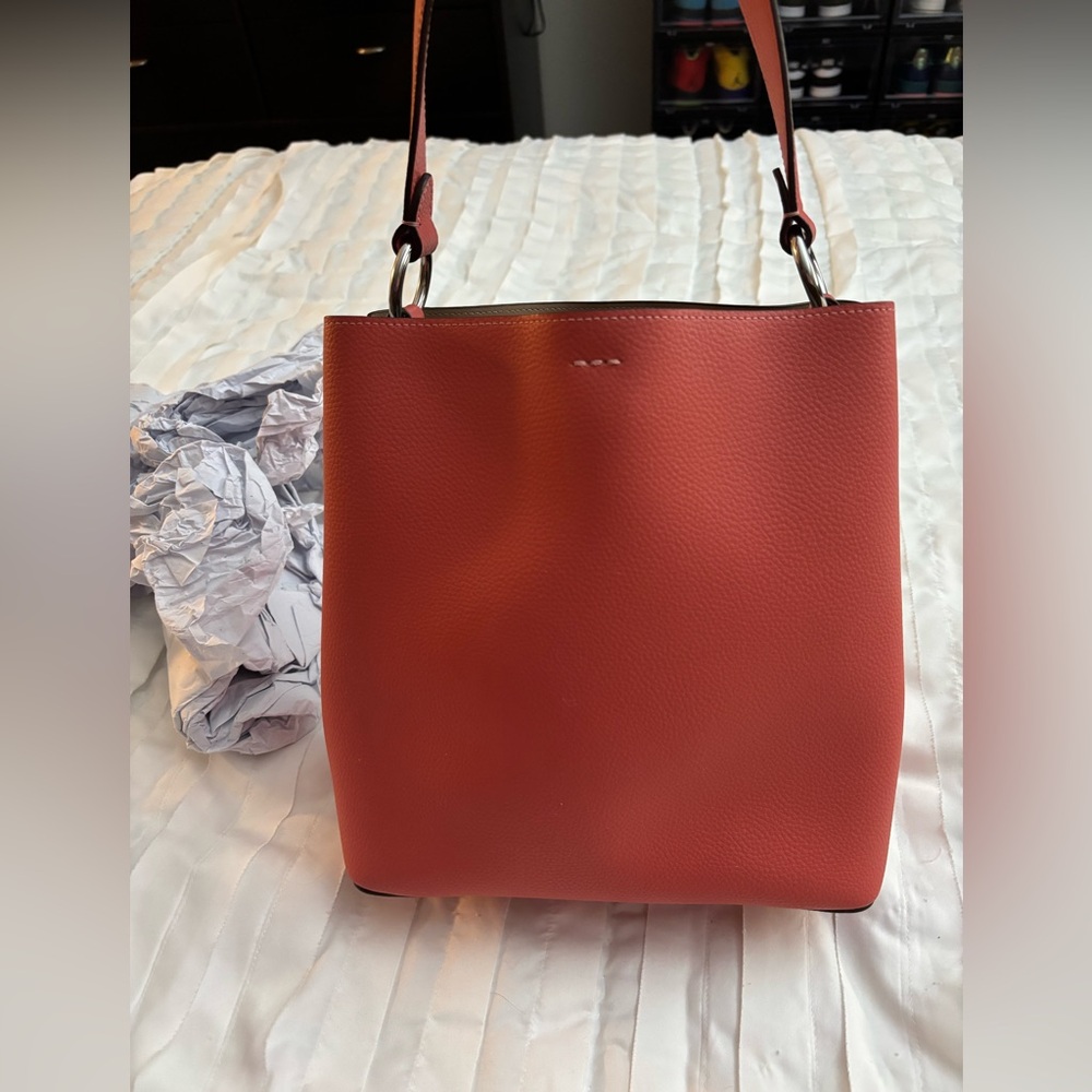Coach large Town Bucket Bag - Picture 2 of 11